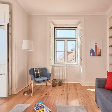 Apartment Rua Dos Remedios 179 *