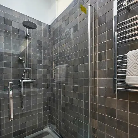 Rua Dos Remedios 179 * Lissabon