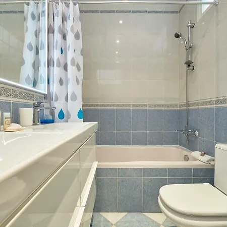 Appartamento Rua Dos Remédios 179 *